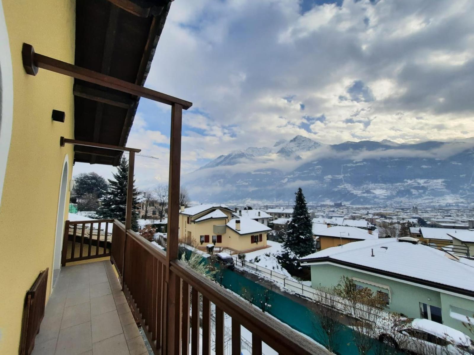 Aosta Holiday Apartments - Edelweiss Exterior foto